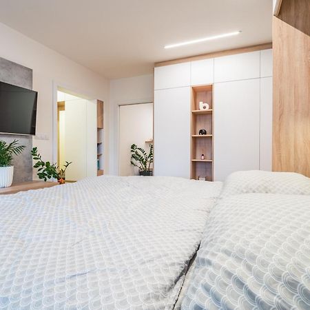 Apartman Na Zahradni Kyjov  Exterior photo